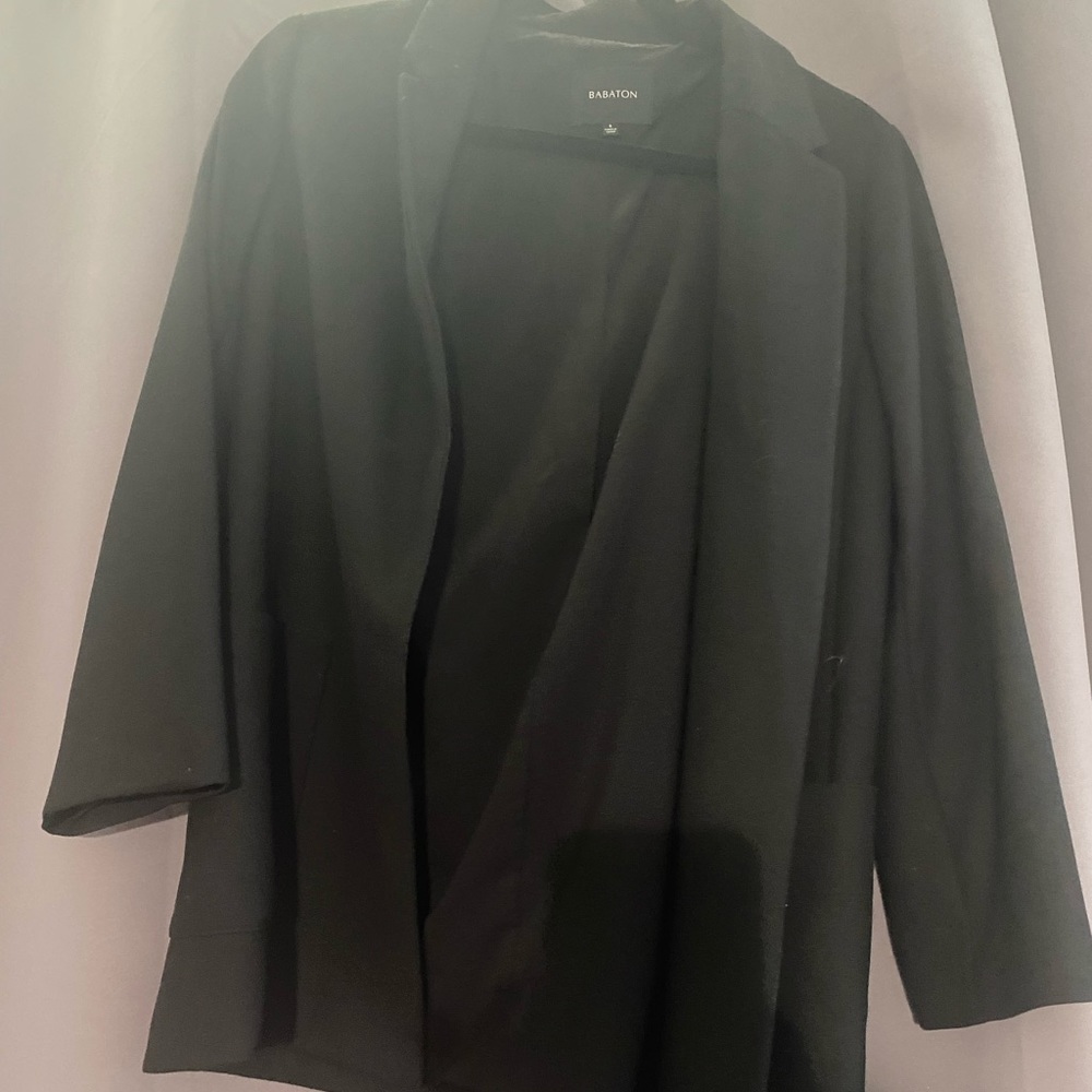 Black size 6 Babaton blazer